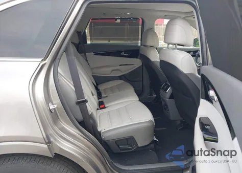 2017 Kia Sorento 3.3L Sx из США, поврежденный, VIN 5XYPKDA54HG304979